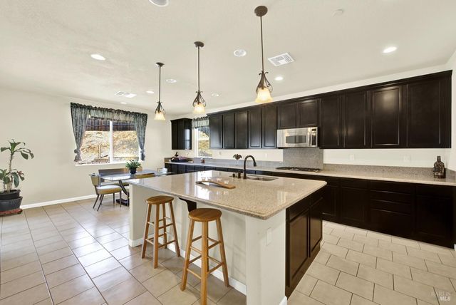 5277 Shumway Pl, Fairfield, CA 94533