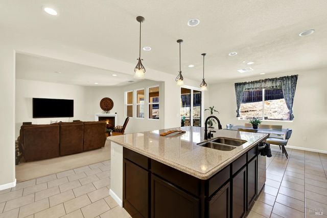 5277 Shumway Pl, Fairfield, CA 94533