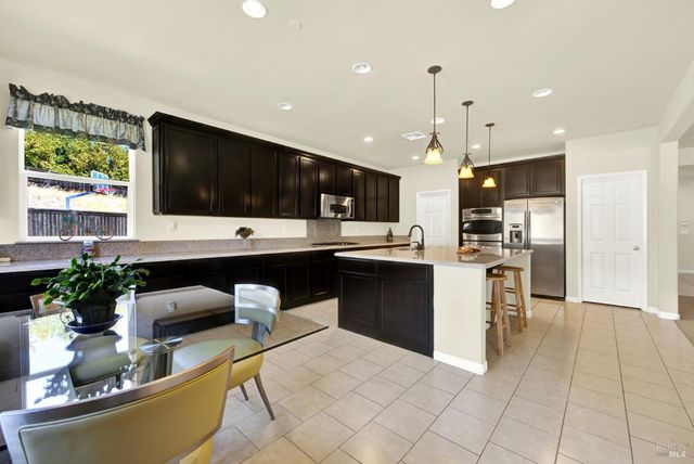 5277 Shumway Pl, Fairfield, CA 94533