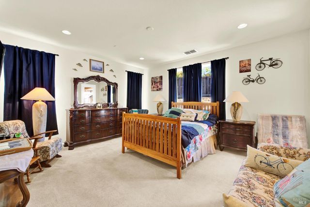 5277 Shumway Pl, Fairfield, CA 94533