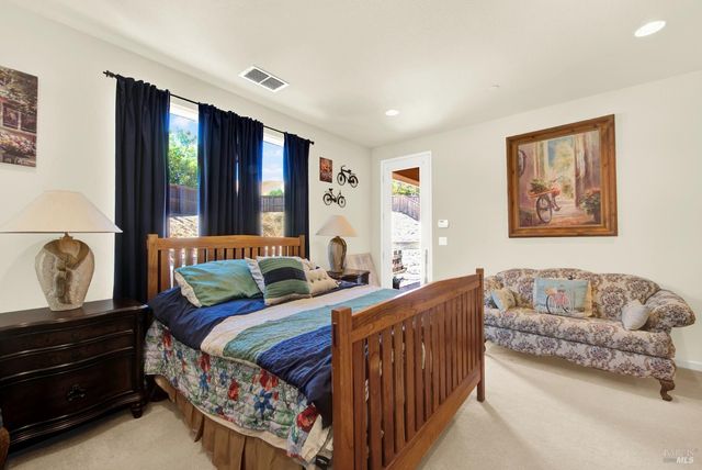 5277 Shumway Pl, Fairfield, CA 94533