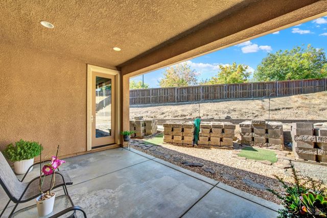 5277 Shumway Pl, Fairfield, CA 94533