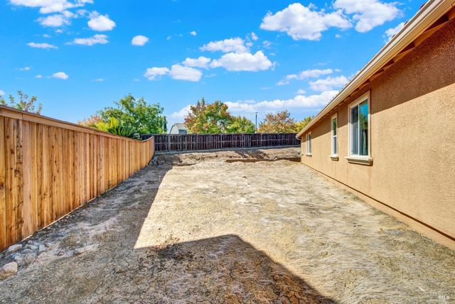 5277 Shumway Pl, Fairfield, CA 94533