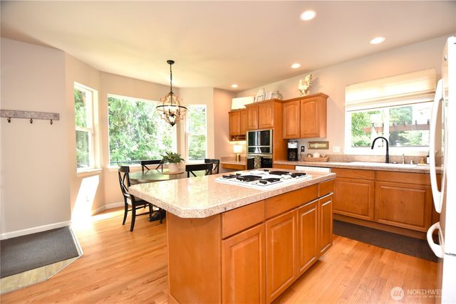 7405 Oxford Drive, Arlington, WA 98223