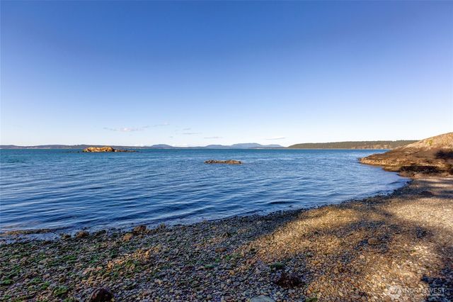 837 Cape Drive, Friday Harbor, WA 98250