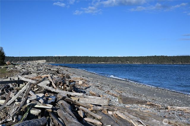 837 Cape Drive, Friday Harbor, WA 98250