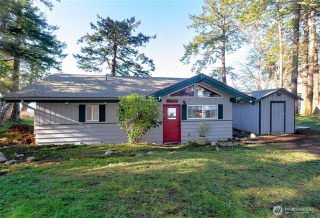 837 Cape Drive, Friday Harbor, WA 98250