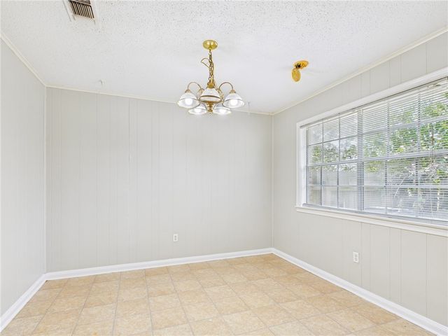 3704 Holly Drive, Bryan, TX 77802