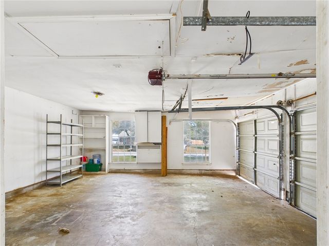 3704 Holly Drive, Bryan, TX 77802