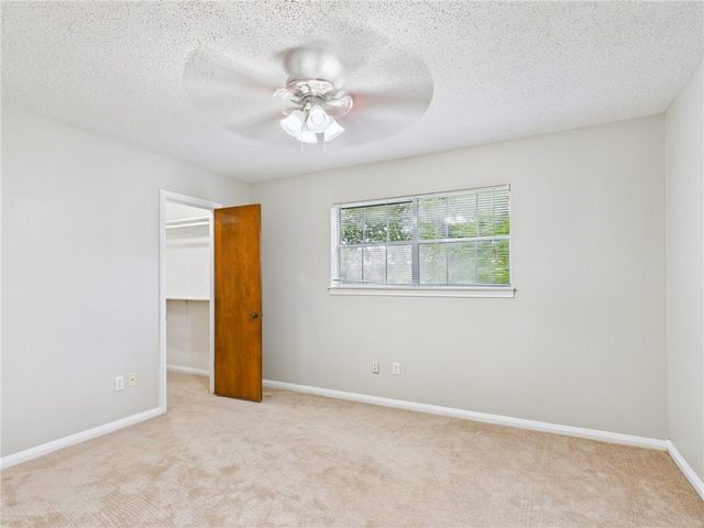 3704 Holly Drive, Bryan, TX 77802