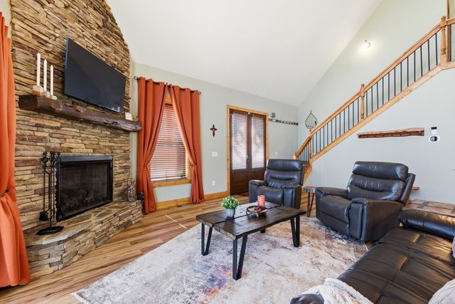 784 Sneaking Creek Drive, Hayesville, NC 28904