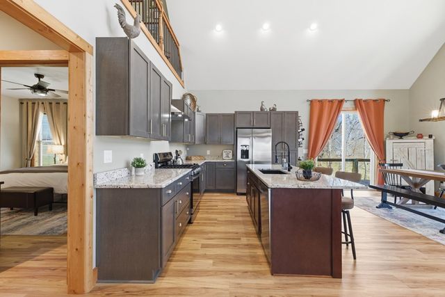 784 Sneaking Creek Drive, Hayesville, NC 28904