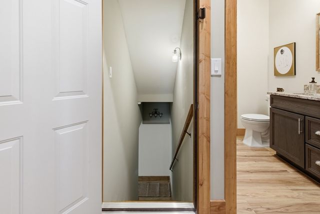 784 Sneaking Creek Drive, Hayesville, NC 28904