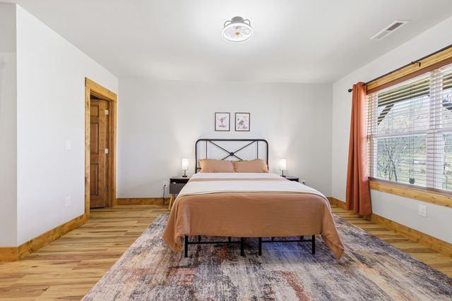 784 Sneaking Creek Drive, Hayesville, NC 28904