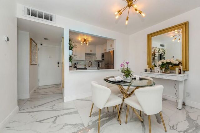 1830 Embassy Drive 503, West Palm Beach, FL 33401