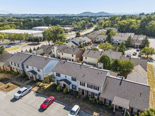 810 Brentwood Pt, Brentwood, TN 37027