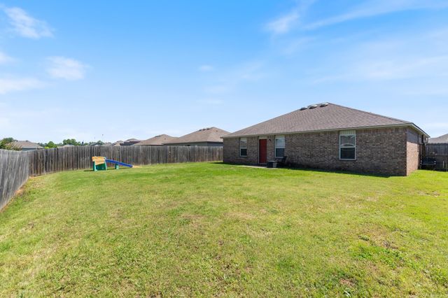 14 Dunwood, Greenbrier, AR 72058