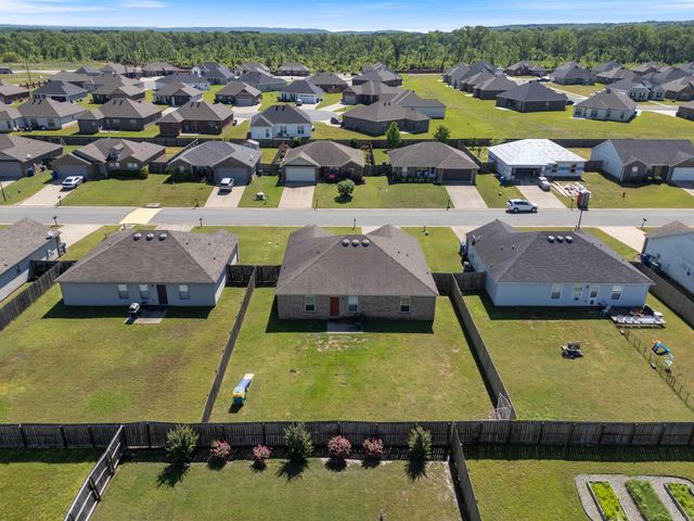 14 Dunwood, Greenbrier, AR 72058