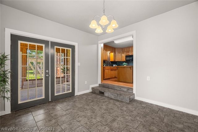 1506 Eastgate Est, Van Buren, AR 72956