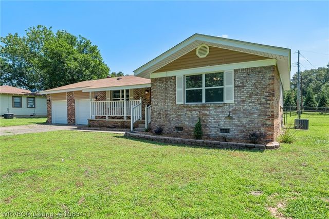 1506 Eastgate Est, Van Buren, AR 72956