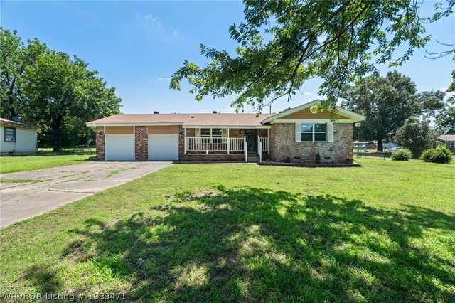 1506 Eastgate Est, Van Buren, AR 72956