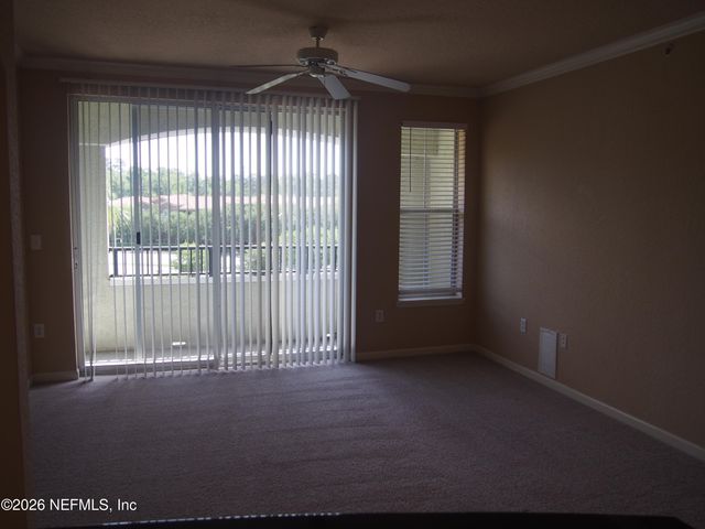 8539 GATE Parkway 9411, Jacksonville, FL 32216