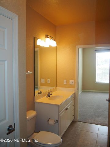 8539 GATE Parkway 9411, Jacksonville, FL 32216