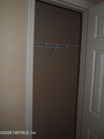 8539 GATE Parkway 9411, Jacksonville, FL 32216