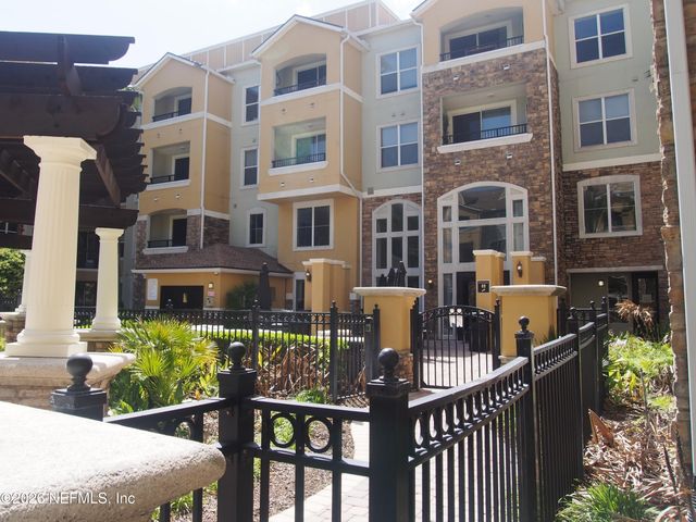 8539 GATE Parkway 9411, Jacksonville, FL 32216