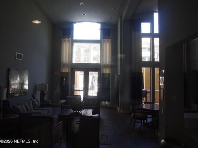 8539 GATE Parkway 9411, Jacksonville, FL 32216
