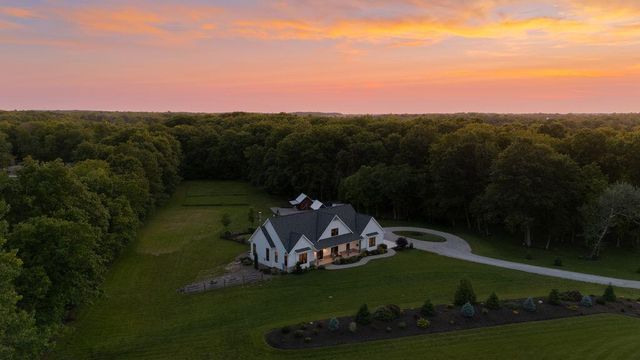 6381 Merchant Road, Delaware, OH 43015