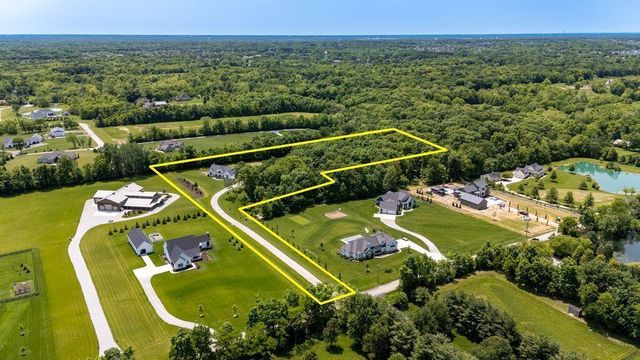 6381 Merchant Road, Delaware, OH 43015