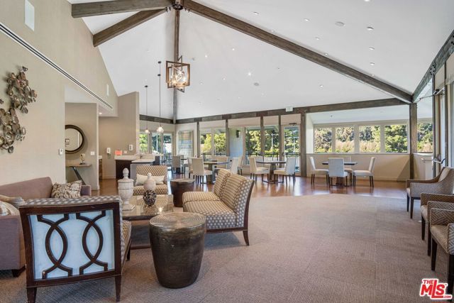 2544 Angelo Drive, Los Angeles, CA 90077