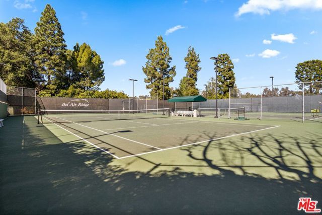 2544 Angelo Drive, Los Angeles, CA 90077