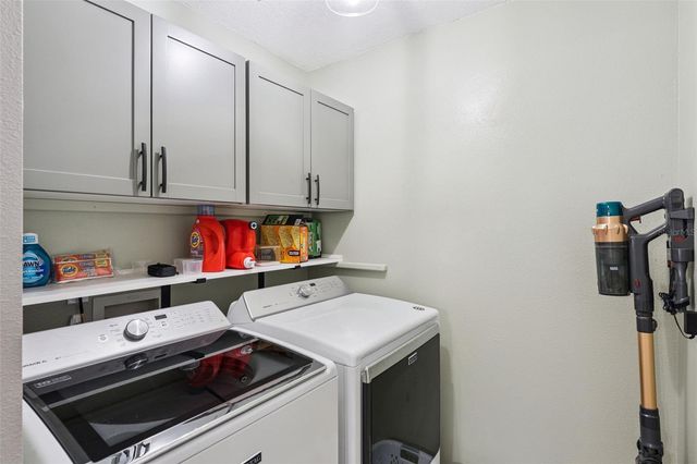 1006 AVILES COURT, Oviedo, FL 32765