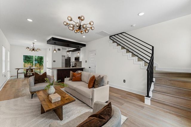 8605 Amadwe Street B, Houston, TX 77051