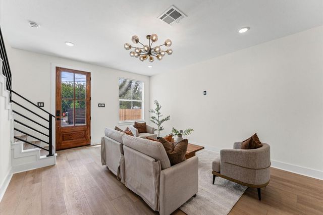 8605 Amadwe Street B, Houston, TX 77051