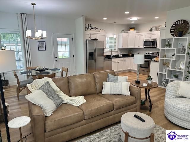 525 Winding Creek Court, Elizabethtown, KY 42701