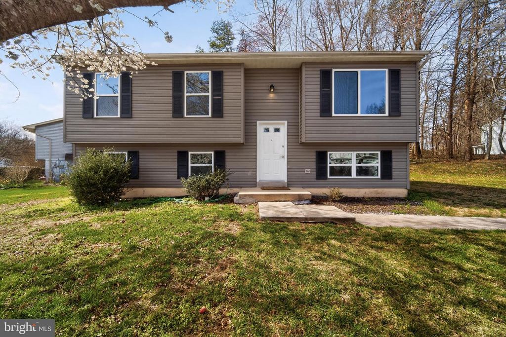 11015 POMPEY DR, Upper Marlboro, MD 20772