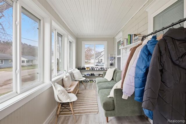 142 Avondale Avenue, Jackson, MI 49203