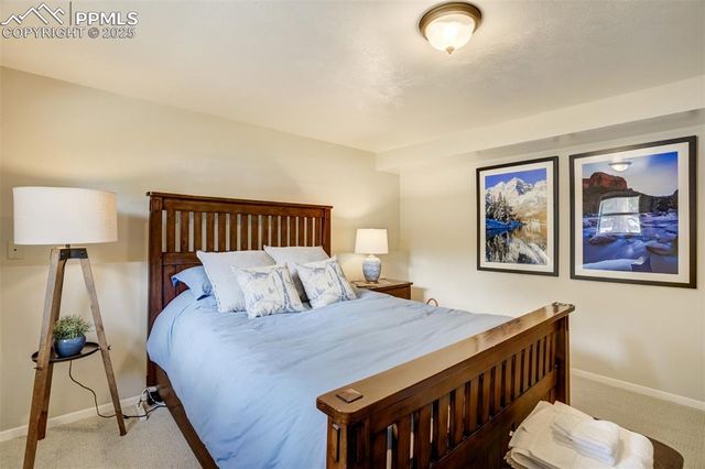 535 Silver Spring Circle, Colorado Springs, CO 80919