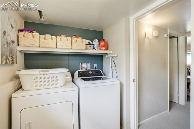 535 Silver Spring Circle, Colorado Springs, CO 80919