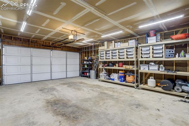 535 Silver Spring Circle, Colorado Springs, CO 80919