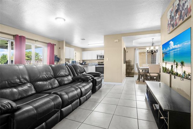 14164 SW 156th Ave, Miami, FL 33196