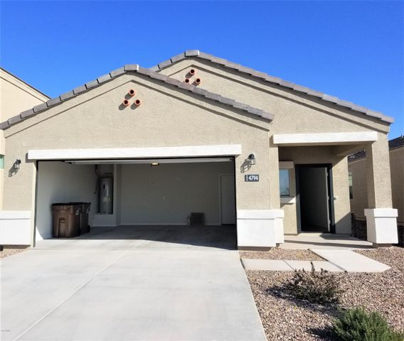 4794 E CHROMIUM Road, San Tan Valley, AZ 85143