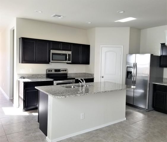 4794 E CHROMIUM Road, San Tan Valley, AZ 85143