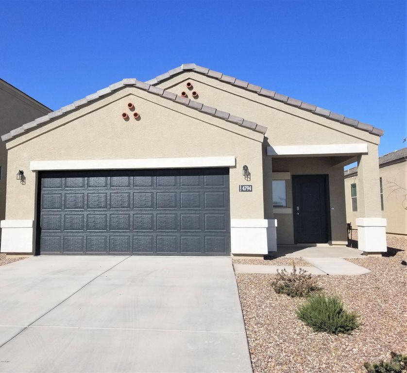 4794 E CHROMIUM Road, San Tan Valley, AZ 85143