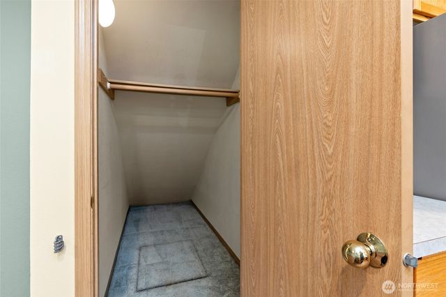 18708 82nd Avenue Ct E, Puyallup, WA 98375