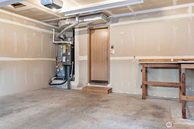 18708 82nd Avenue Ct E, Puyallup, WA 98375