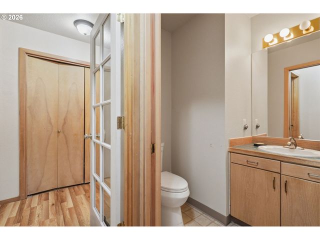 1202 Nw 136TH St, Vancouver, WA 98685